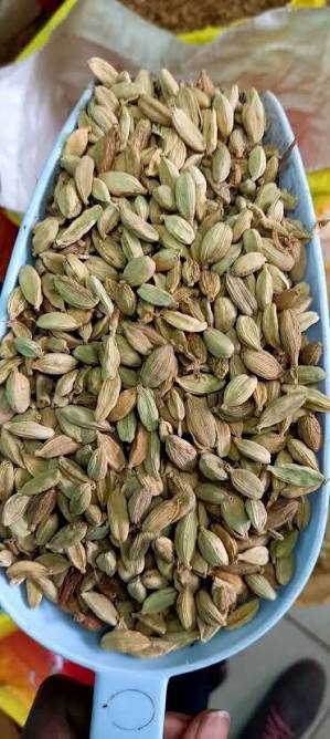 Whole Cardamom